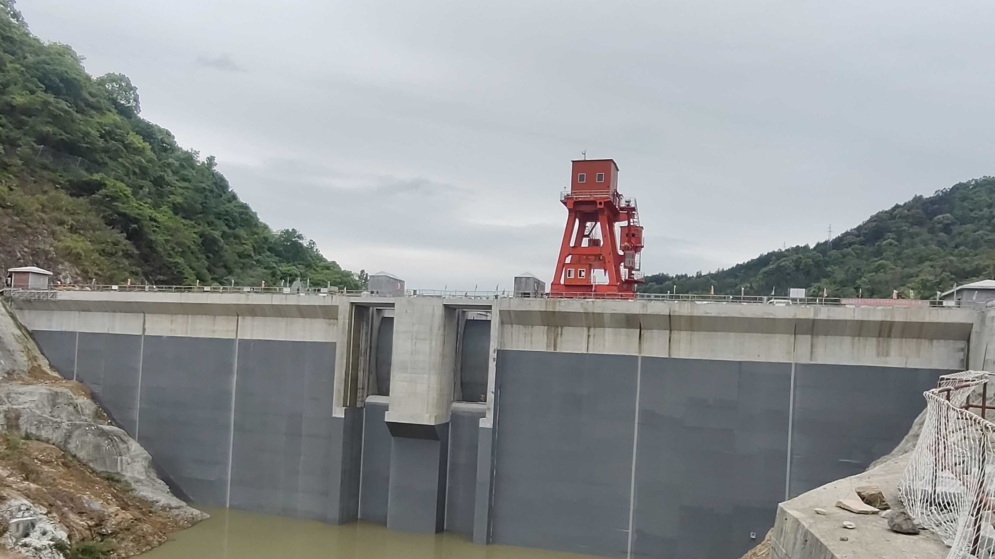 福建永泰抽水蓄能電站下庫(kù)大壩防滲化灌